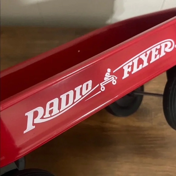 Radio Flyer Red Mini Toy Wagon 12.5” - Picture 7 of 12